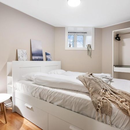 Апартаменти New! Modern City Apt: Central W/ Private Entrence Берген Екстер'єр фото