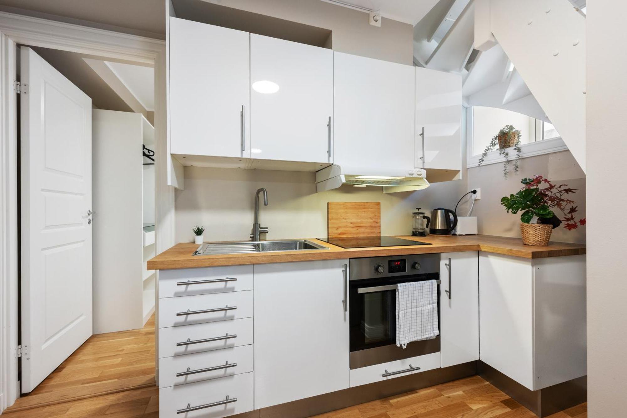 Апартаменти New! Modern City Apt: Central W/ Private Entrence Берген Екстер'єр фото