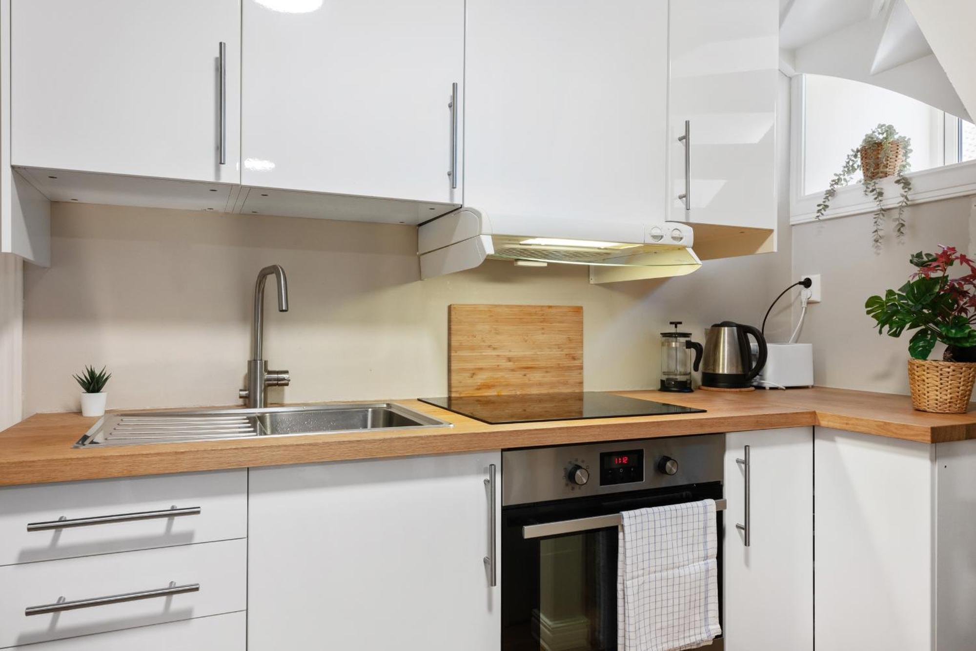 Апартаменти New! Modern City Apt: Central W/ Private Entrence Берген Екстер'єр фото